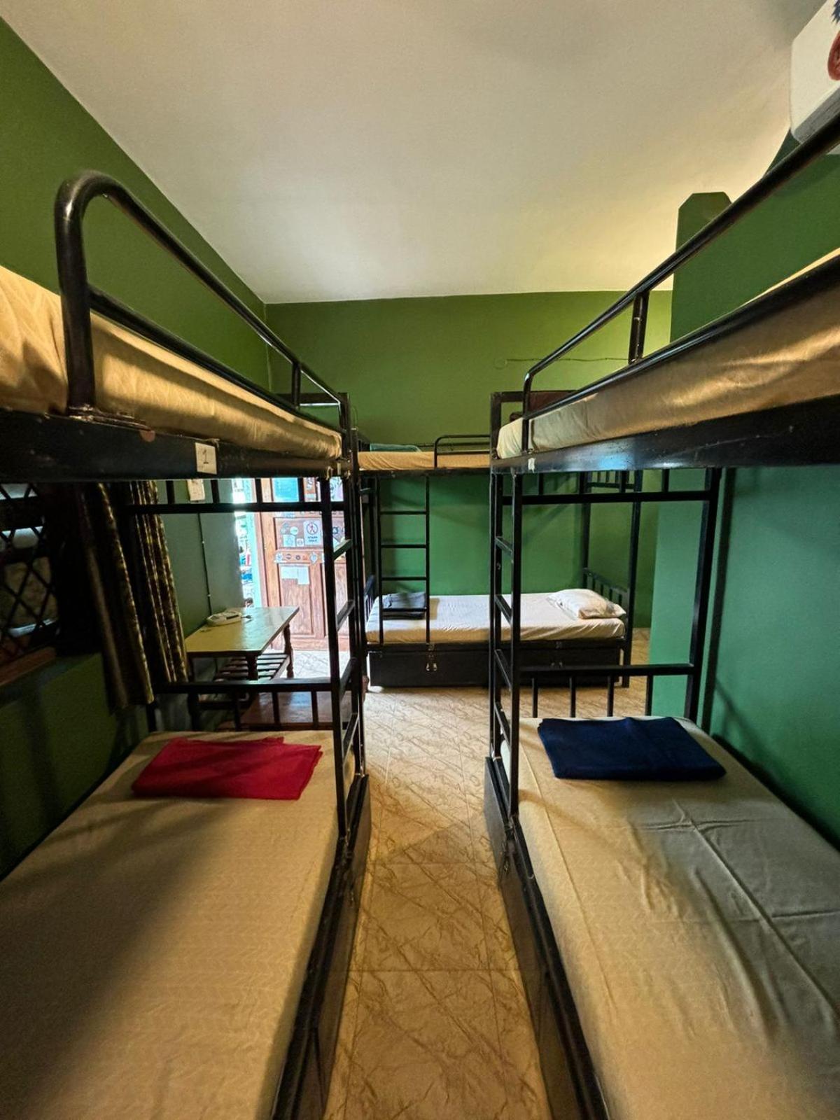 Hostel Baba
